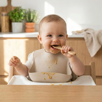 bavoir bebe mange