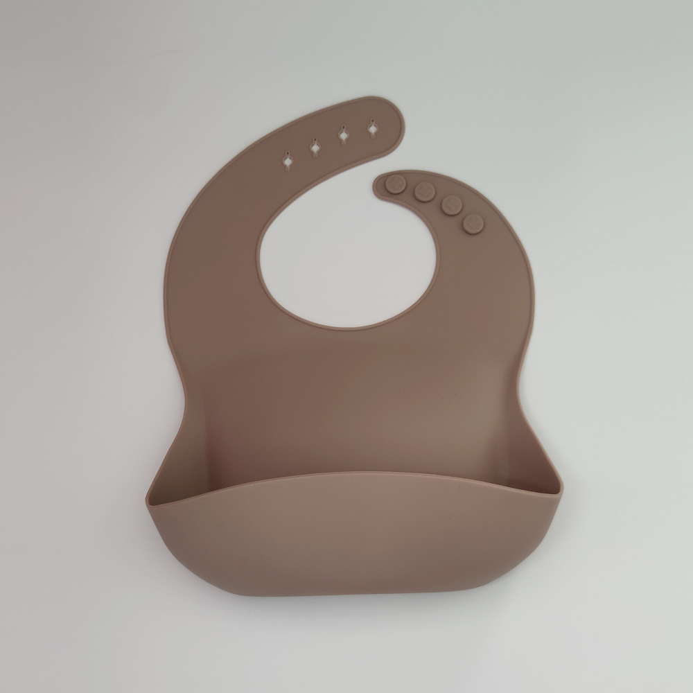bavoir bébé brun