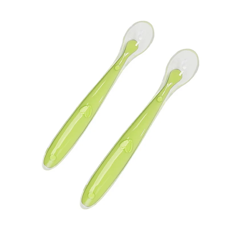 cuillère bébé vert