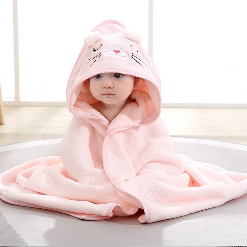 serviette de bain bébé rose